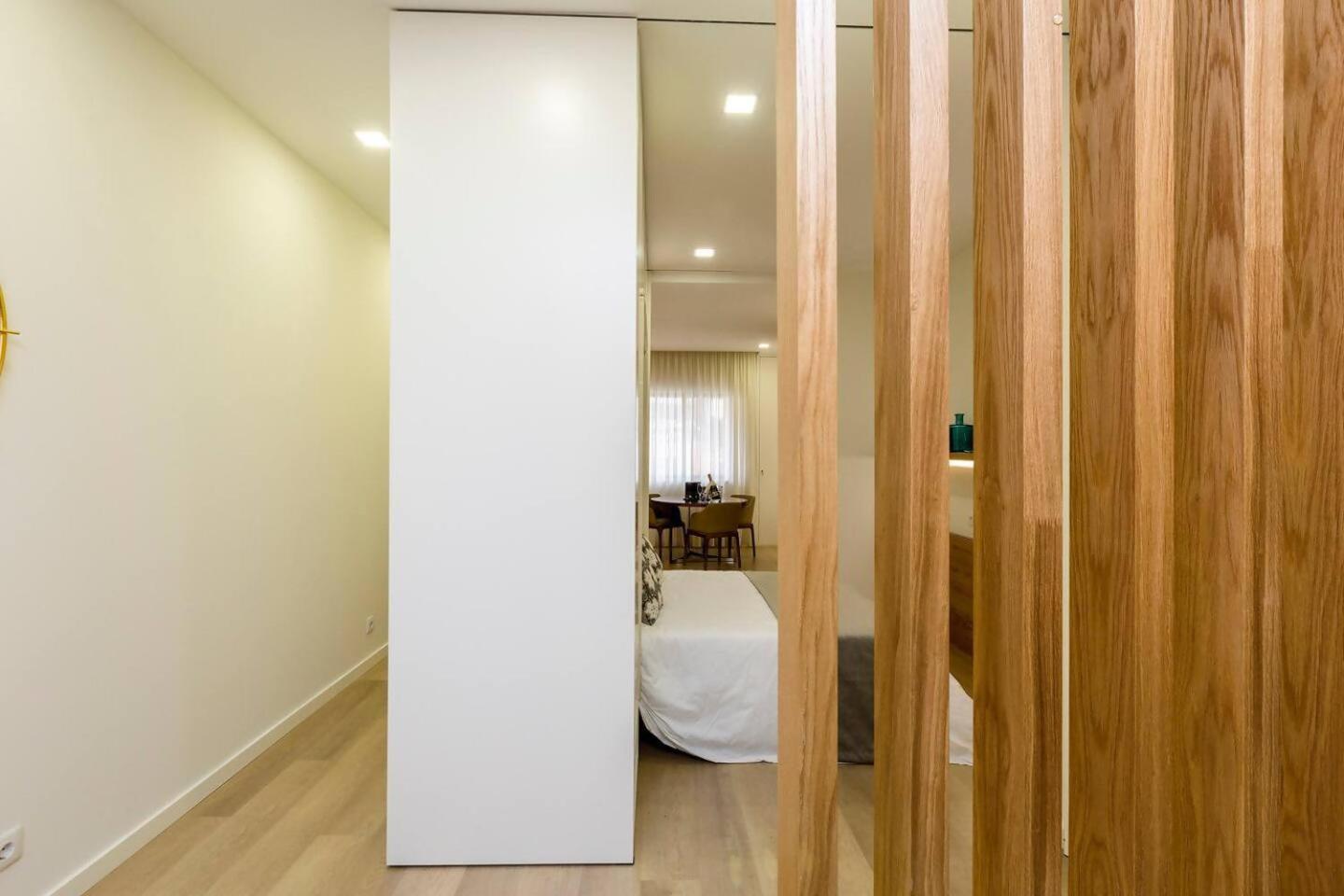 The Office Guest Apartment Guimaraes